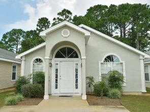 3BR 2BA House in Gated Community by CozySuites