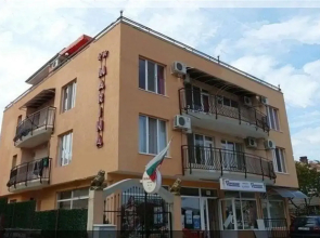 Marina Guest House