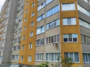 Apartment on Peremohy Street 8