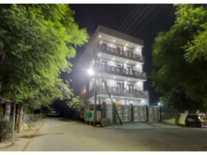 Olive Service Apartments - City Centre Noida