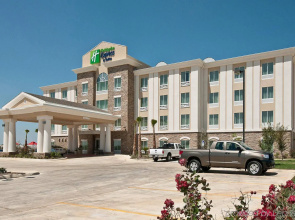 Holiday Inn Express Hotel & Suites Pearsall by IHG
