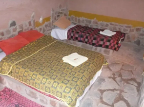 Auberge Camping Oasis El Mharech