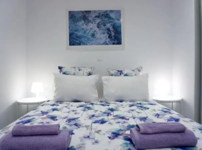 Sweet And Central Lair In Athens