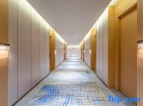 Yuefan Hotel