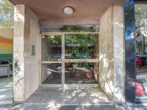 Victoria Black Pearl Apartments