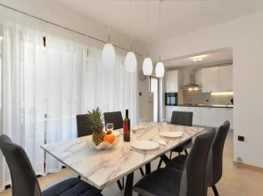 House Pula 2080