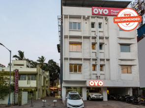 Collection O 79149 Grace Residency RK Salai