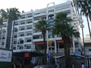 Les Palmiers Sunorama Beach Apartments