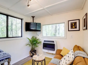 Hike On-site: Georgia Tiny Home on Farm Retreat