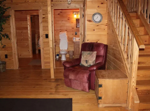 Appalachian Camping Resort Cottage 5