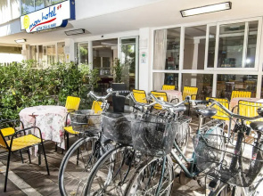 Mon Hotel