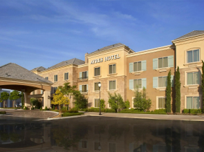 Ayres Hotel Chino Hills – Ontario