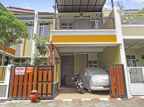OYO Life 90786 De Campus Homestay Syariah