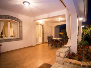 Nice Home in Barbat With 4 Bedrooms, Jacuzzi and Wifi