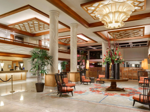 Hilton Waikiki Beach Resort & Spa