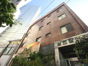 Busan Seomyeon Samcheonjang