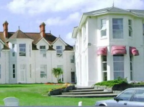 Sunningdale Apartments