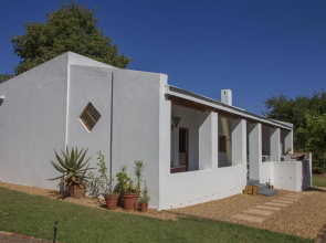 Belfield Wines and Farm Cottages