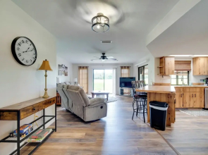 Walk to Lake: Geataway w/ Yard in Inverness