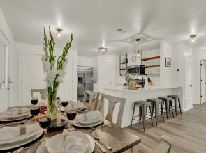 Wanderlust #4 Hot Tub Shared Outdoor Space