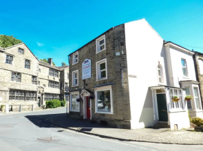 Dinsdale House