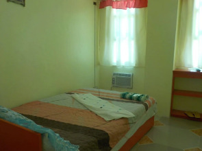 Aranas-Carillo Travellers Inn