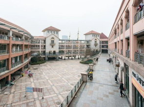Fuyuan Apartment