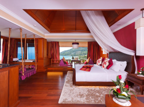 Diamond Cliff Resort & Spa, Patong Beach