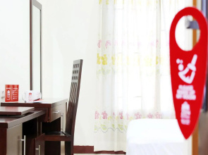 Sunrise Hotel Larantuka