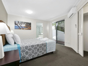 Andari Holiday Apartments