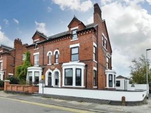 Dovecote Lane Suites