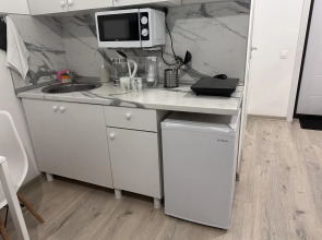 Сеть гостевых квартир на улице Ситникова 6