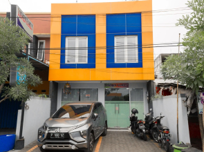 Losmen Family Syariah RedPartner