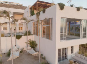 Topia Retreat - Surf Suite Sur