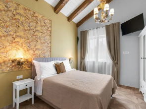 Modern Villa With Swimming Pool and Fenced Garden