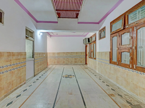 SPOT ON 76207 Krishna Balram Guest House