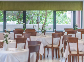 Avra City Boutique Hotel