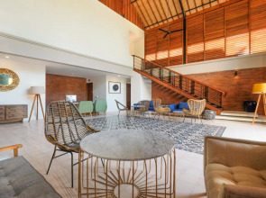 Sagara Candidasa by AHM