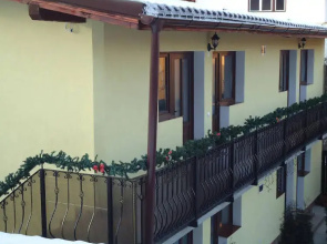 Casa Floraly