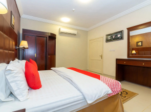 OYO 142 Happy Beach Blue