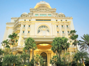 Grand Empire Palace Hotel
