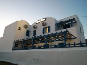 Marousi Rooms