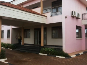 Lillian Towers Hotel