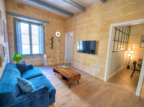 Beautifully furnished flat in the city center JBAL1-1