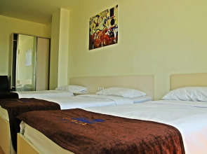 Отель Mardi Plaza