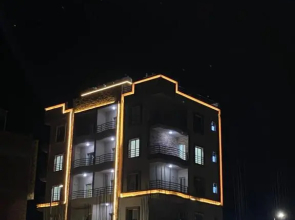 Mando the golden house