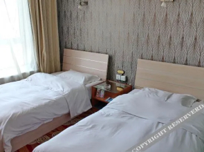 Daqing Liming Lake Business Hotel