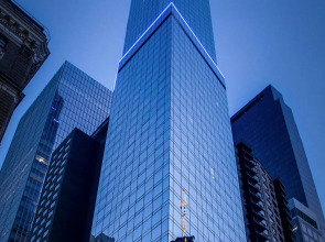 Courtyard by Marriott New York Manhattan / Central Park