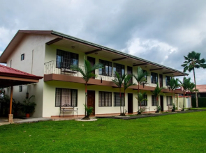 Condos Vista Al Volcán