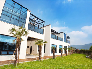 Yeosu Demare Pool Villa